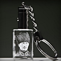 Kristal Askeri Kalpaklı Atatürk Anahtarlık - 